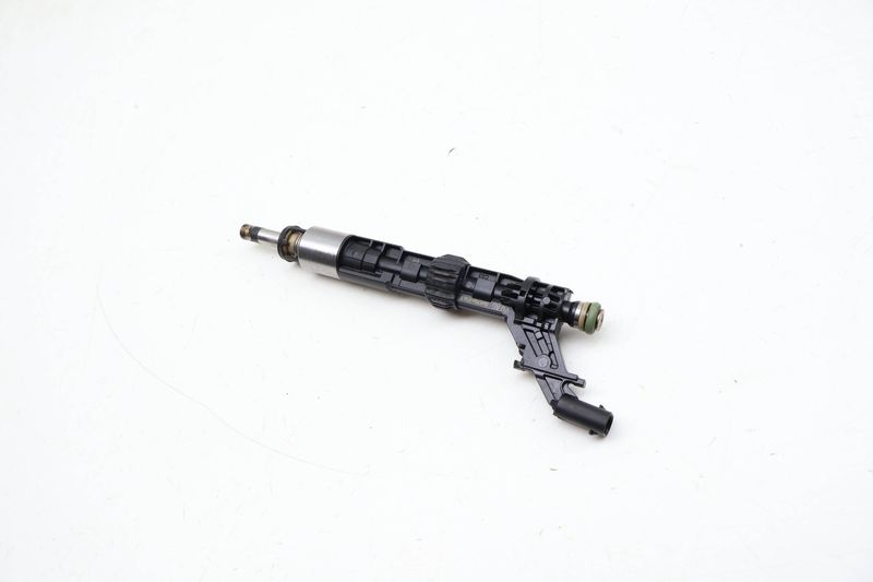 High Pressure Fuel Injector 06M906036S — Used (SKU 696988)
