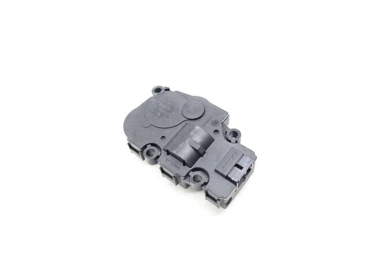 HVAC Flap / Servo Air Motor / Actuator 4M0820511A — Used (SKU 697061)