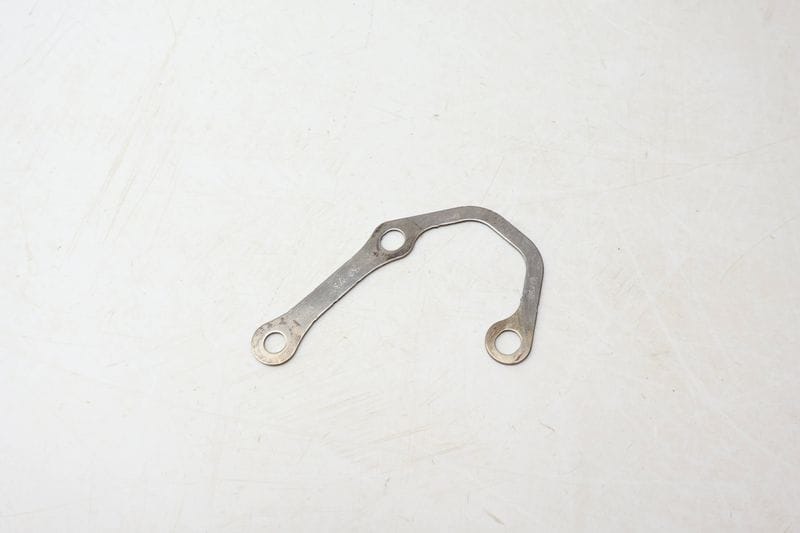 Turbo Exhaust Manifold Bracket 0P2253276 — Used (SKU 697023)
