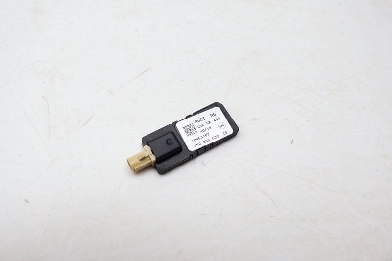 Wifi Antenna 4N0035500 — Used (SKU 697070)