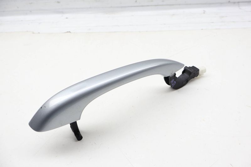 Exterior Door Handle 95B837206C — Used (SKU 733337)