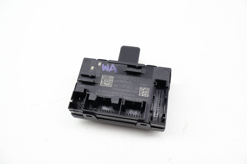 Door Control Module 4H0959792S — Used (SKU 733176)