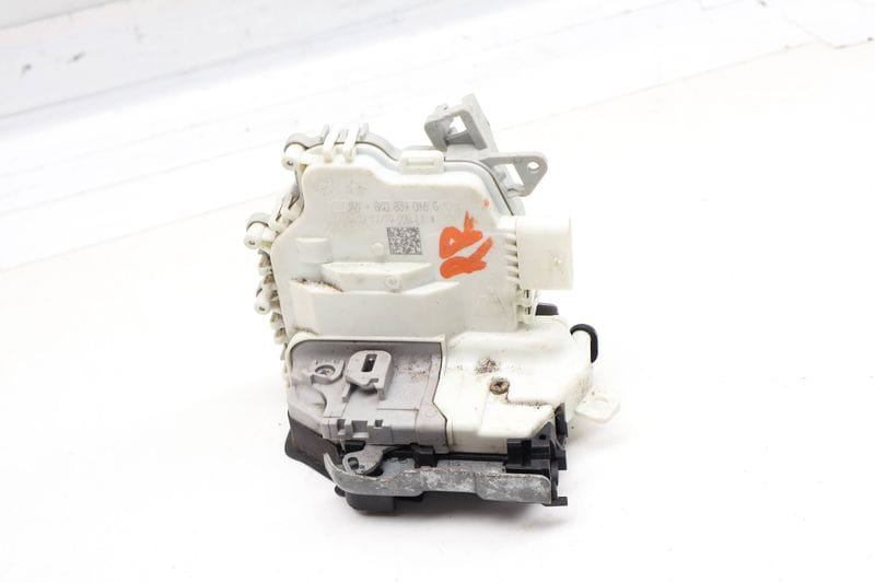 Door Latch / Lock Actuator 8K0839016G — Used (SKU 733476)