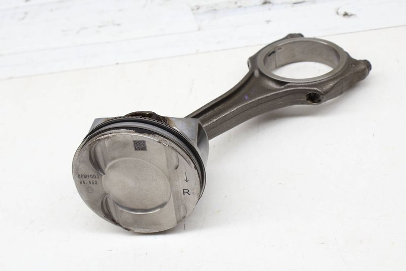 Piston w/ Connecting Rod 06M107100J — Used (SKU 733512)