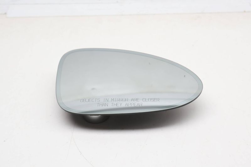 Side View Mirror Glass (AUTO DIM) 95B857522D — Used (SKU 733298)