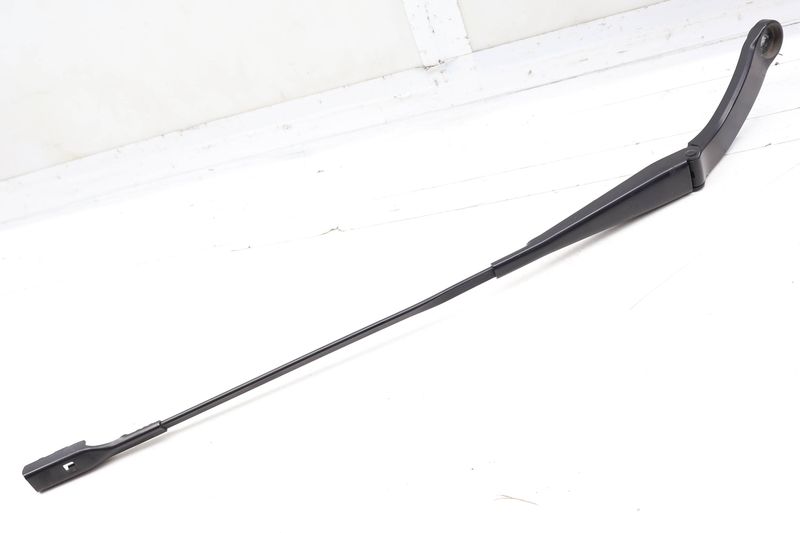 Windshield Wiper Arm 95B955408 — Used (SKU 733363)