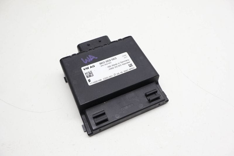 Voltage Stabilizer Control Module 8K0959663 — Used (SKU 733161)