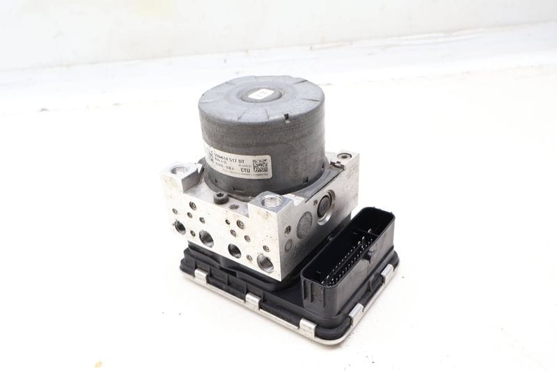 ABS Pump / Module Unit 5Q0614517DT — Used (SKU 643724)