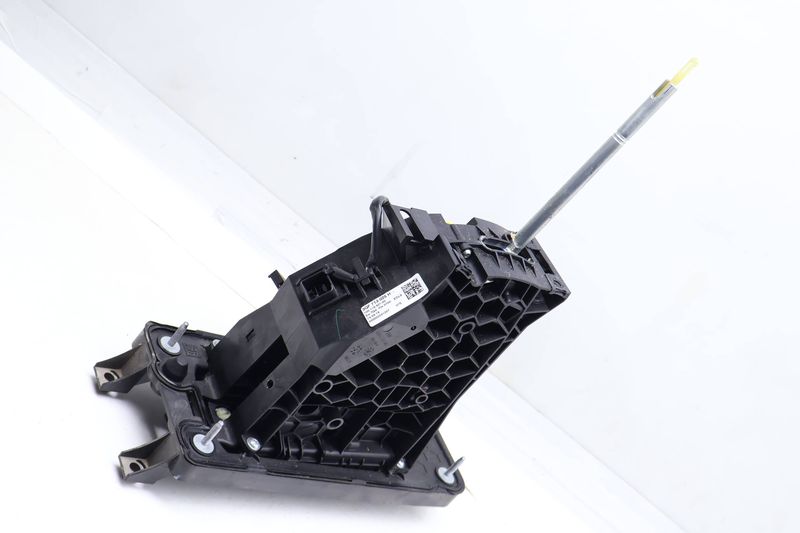 Automatic Shift / Shifter Assembly 3QF713025H — Used (SKU 686943)