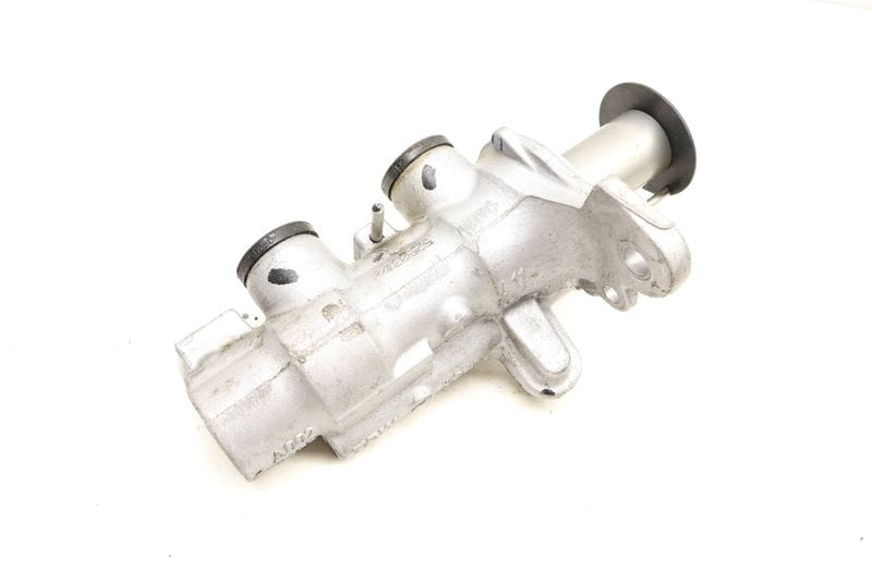 Brake Master Cylinder 5Q1614019S — Used (SKU 512622)