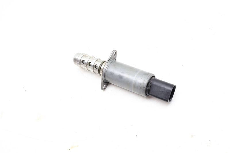 Cam / Camshaft Valve Solenoid 03H906455 — Used (SKU 651002)