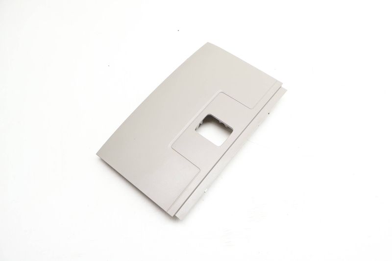 Dome Reading Light Trim 3CN867591 — Used (SKU 643436)