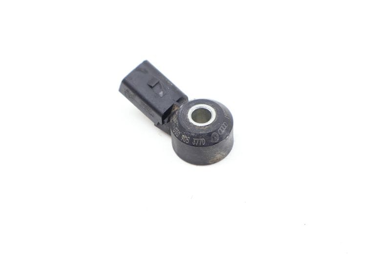 Engine Knock Sensor 030905377D — Used (SKU 686851)