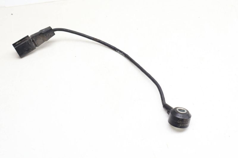 Engine Knock Sensor 03H905377A — Used (SKU 687059)