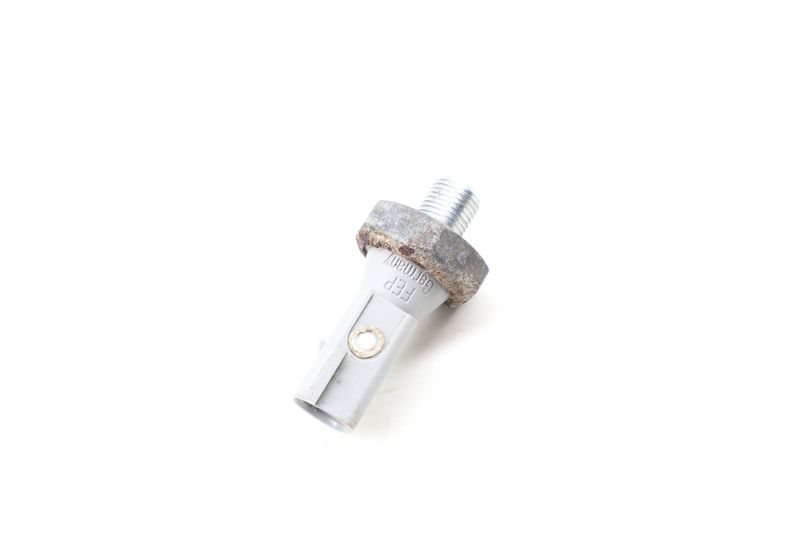 Engine Oil Pressure Sensor (1-PIN) 038919081P — Used (SKU 643621)