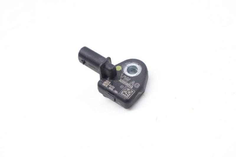 Airbag Impact / Crash Sensor 3Q0959651A — Used (SKU 686850)