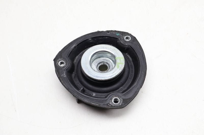 Upper Strut Mount / Bushing 5Q0412331E — Used (SKU 629360)