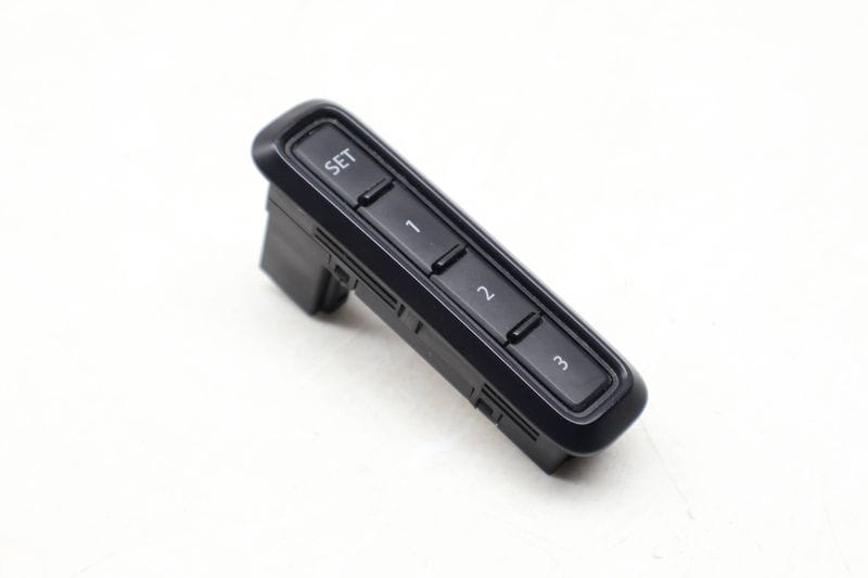 Seat Memory Adjustment Switch 5NA959769 — Used (SKU 650806)