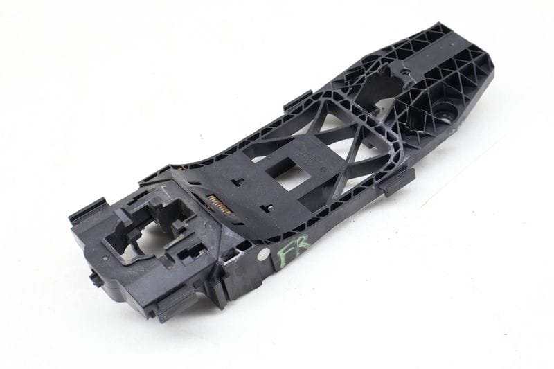 Exterior Door Handle Bracket 5N0839885H — Used (SKU 629270)