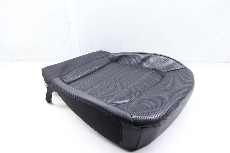 Lower Seat Bottom Cushion 3CN881406E — Used (SKU 650689)