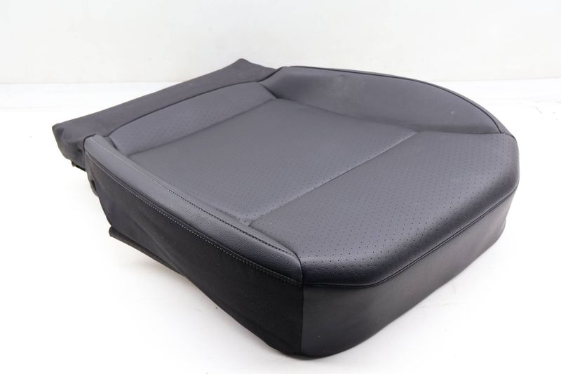 Seat Lower Bottom Cushion 3CN881405E — Used (SKU 686752)