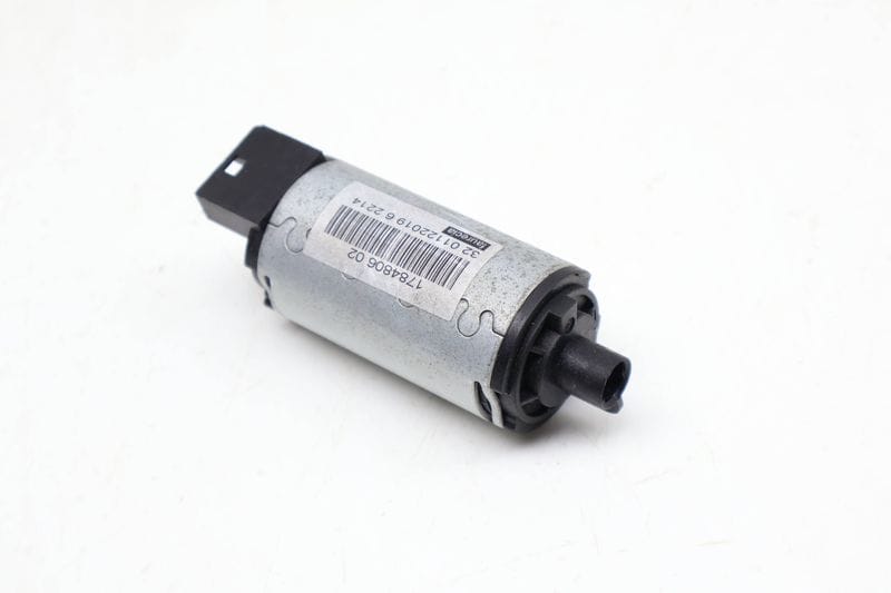 Slide / Longitudinal Seat Motor — Used (SKU 686901)