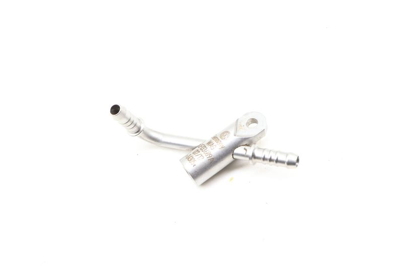 Fuel Line / Hose 3QF133689A — Used (SKU 643628)