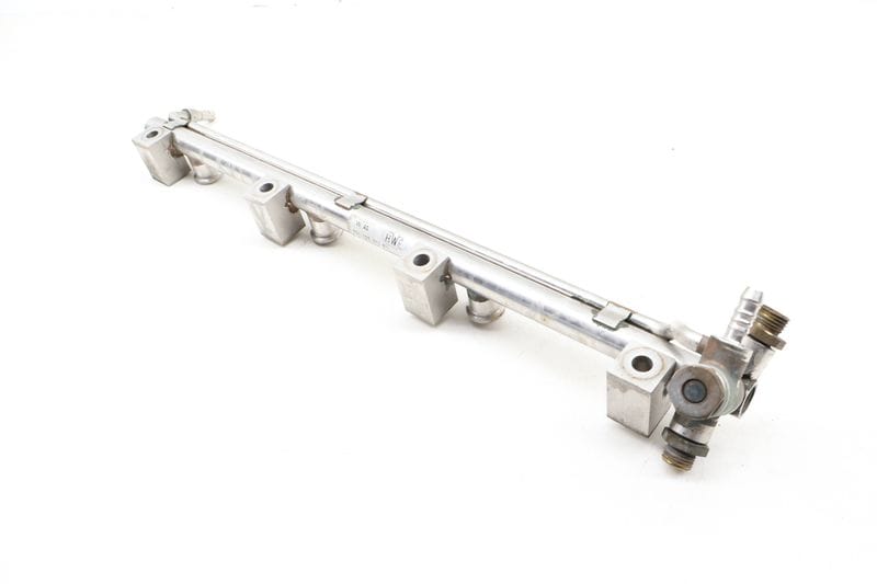 Fuel Rail 03H133316M — Used (SKU 643664)
