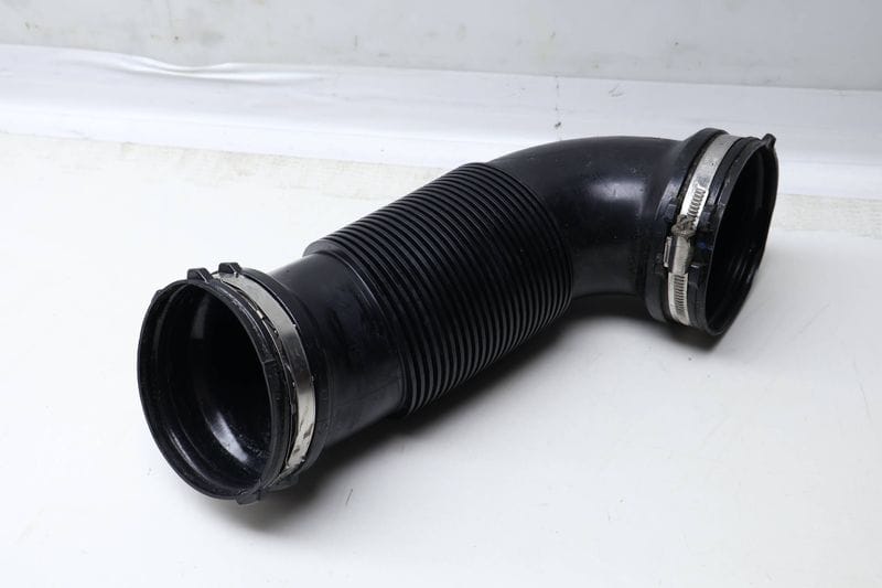 Intake Air Duct / Tube 3QF129680 — Used (SKU 629439)