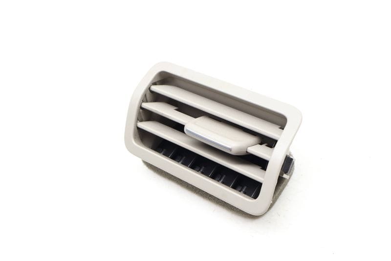 C Pillar Air Vent 3CN820951 — Used (SKU 650885)
