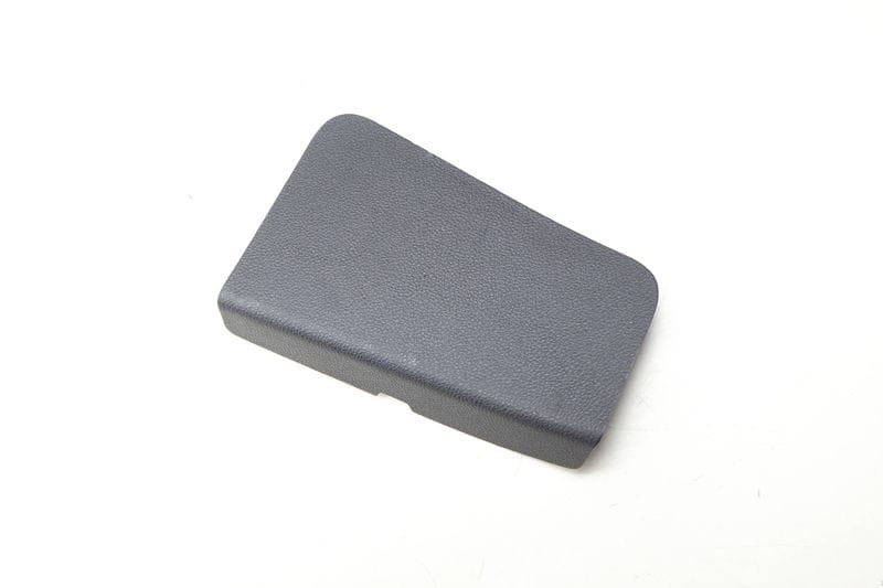 Inspection Cover / Trim 3CN867655 — Used (SKU 650869)
