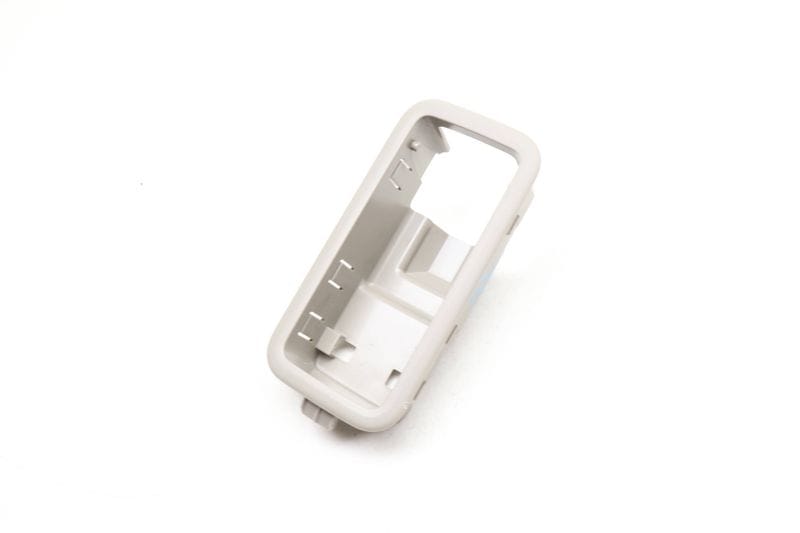 Dome Reading Light Housing 3CN861303 — Used (SKU 643441)