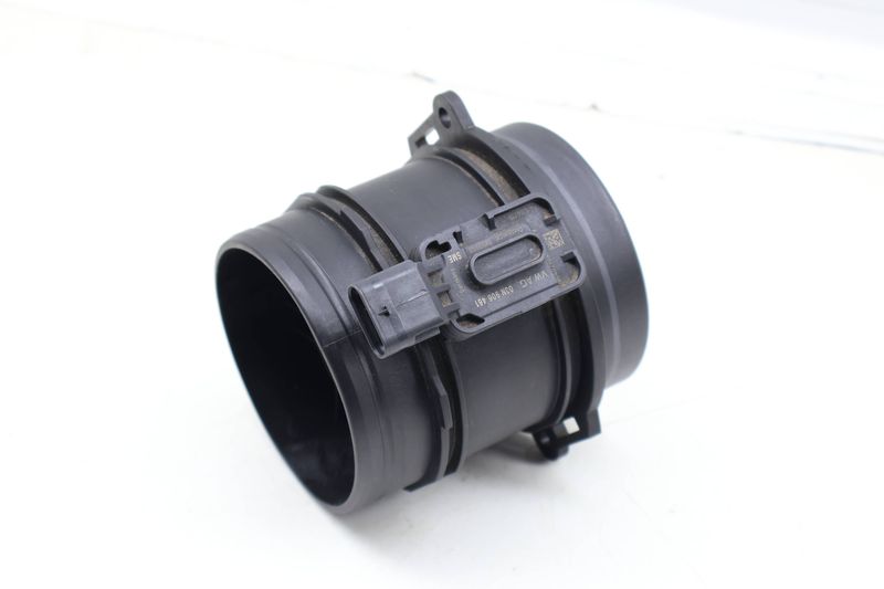 Mass Air Flow Sensor / MAF 03N906461 — Used (SKU 686913)