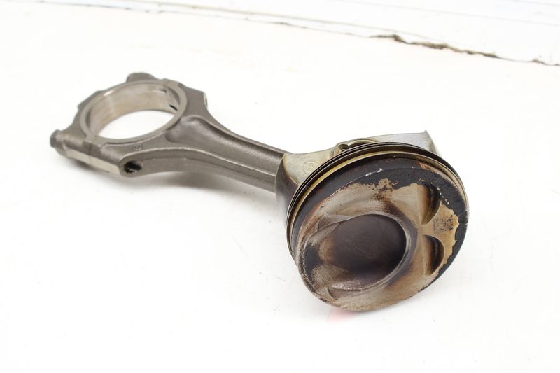 Piston w/ Connecting Rod 03H107066CD — Used (SKU 686966)