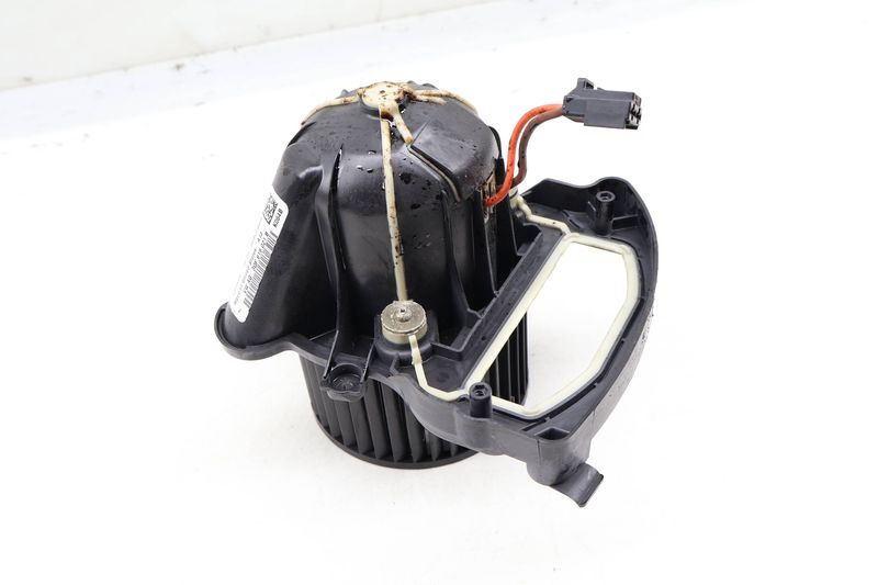 Blower Motor / Fan 3QF819021B — Used (SKU 650903)