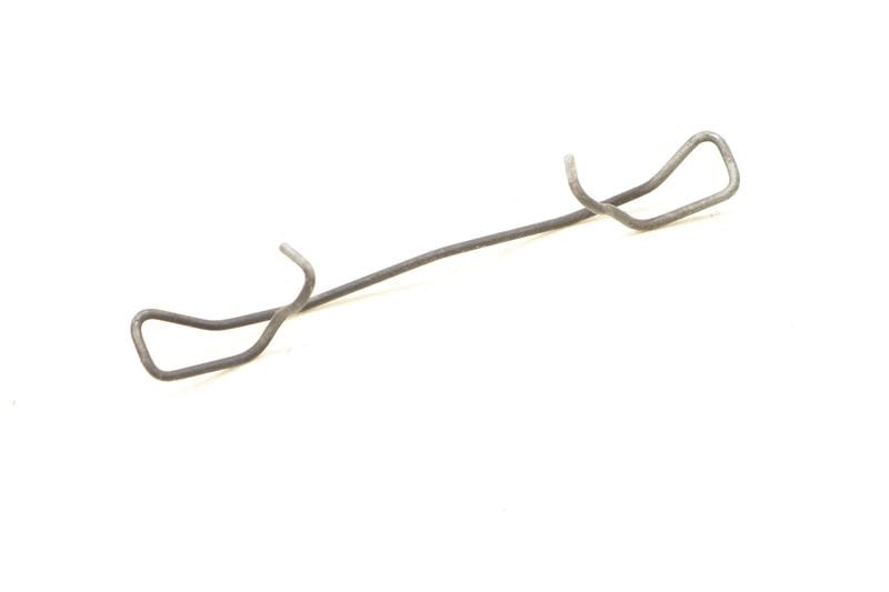 Brake Retaining Spring 8V0615269 — Used (SKU 512728)