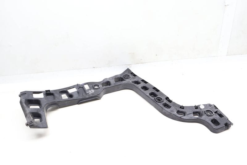 Bumper Guide / Bracket 3CN807394 — Used (SKU 643655)