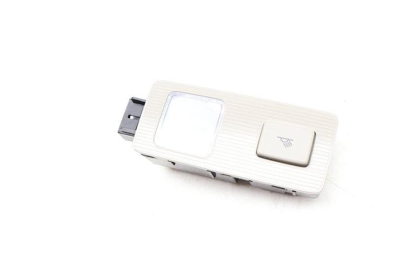 Dome Reading Light 3CN947292A — Used (SKU 650888)