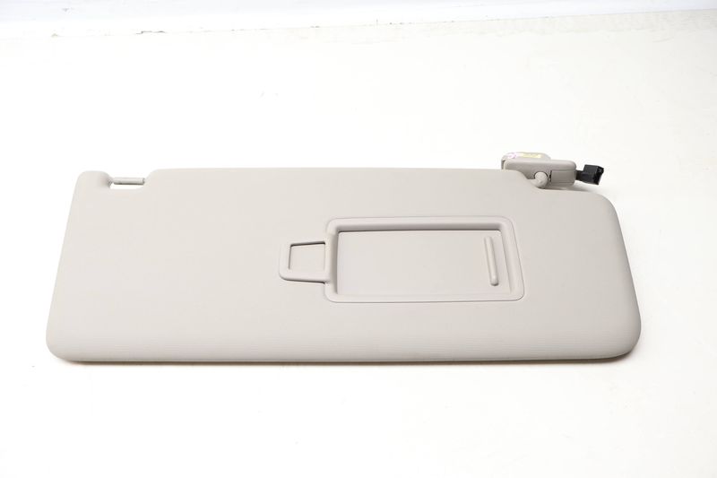 Sun Visor / Mirror 3CN857552E — Used (SKU 643532)