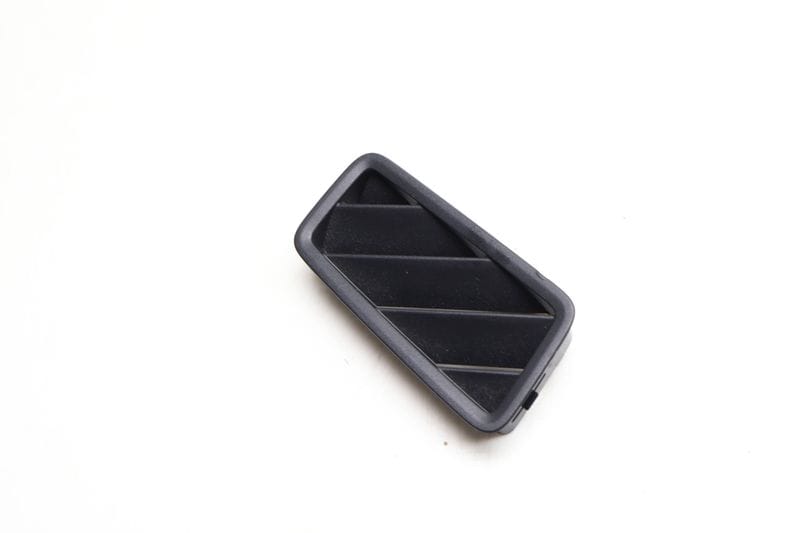 Upper Dash Air Vent 3CN819702 — Used (SKU 650878)