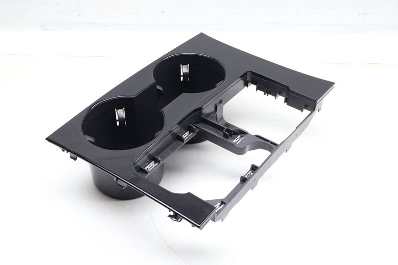 Shifter Trim / Cup Holder 3CN864263G — Used (SKU 686881)
