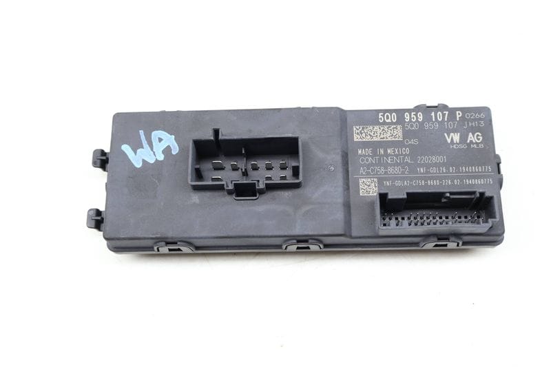 Trunk Hatch / Liftgate Control Module 5Q0959107P — Used (SKU 650931)