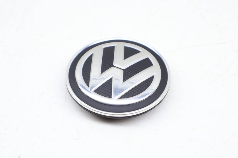 Wheel Center Cap / Cover 5G0601171 — Used (SKU 686765)