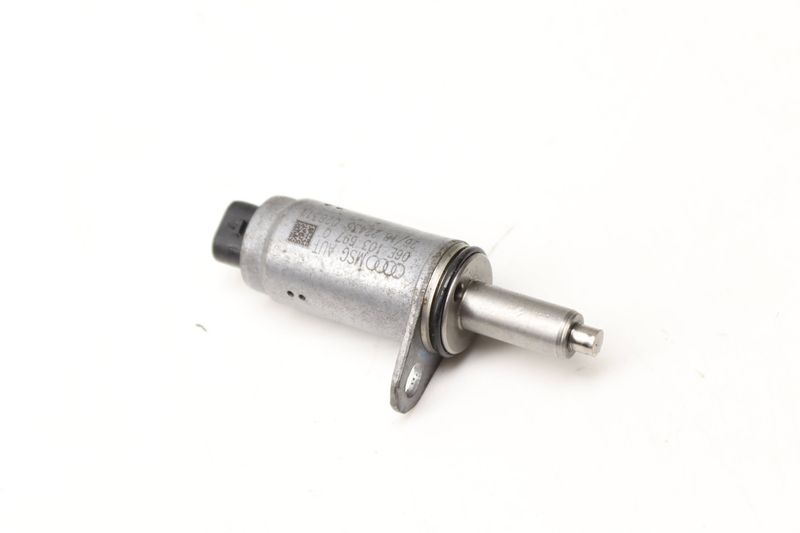 Cam Valve / Camshaft Adjustment Solenoid 06E103697Q — Used (SKU 595763)