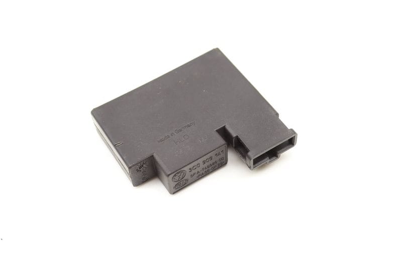 Keyless Entry / Start Authorization Antenna 3C0909141 — Used (SKU 595536)