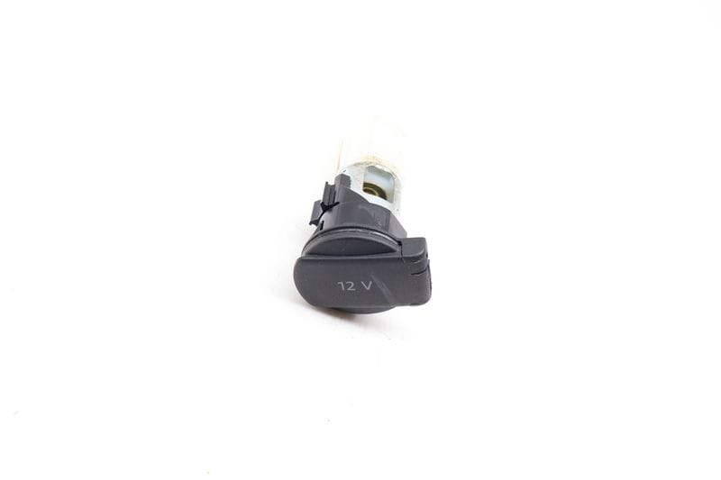 12V Power Outlet 1K0919309 — Used (SKU 694695)