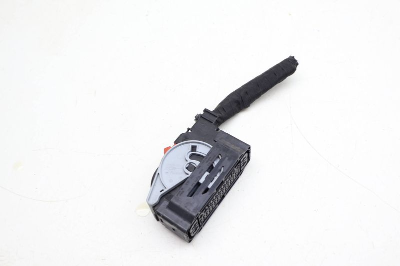 ABS Pump / Module Wiring Connector Plug / Pigtail 5Q0973374 — Used (SKU 694880)