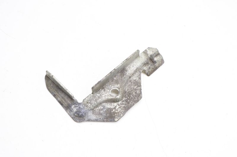 Battery Holder Clamp / Bracket 5QF803219B — Used (SKU 694756)