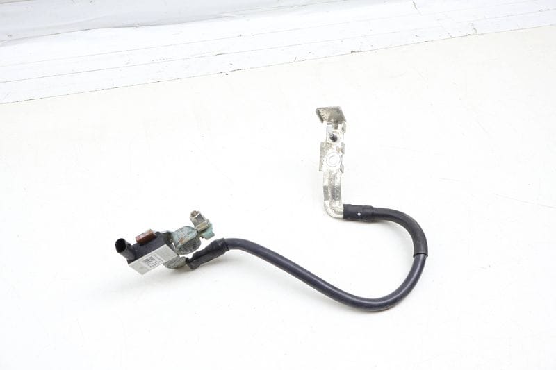 Battery Monitoring Module / Cable 5QA915181D — Used (SKU 694977)
