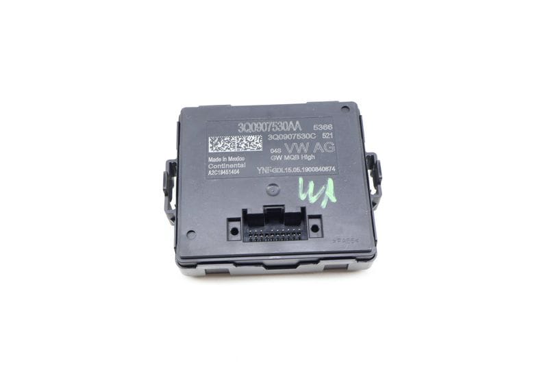 Can-Bus Gateway Module / Computer 3Q0907530AA — Used (SKU 694641)